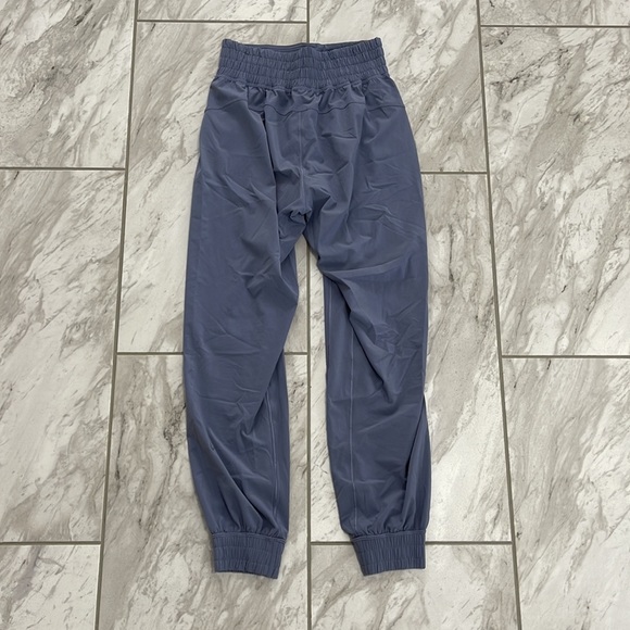 Lululemon Sun Setter Jogger 28” Tempest Blue - Picture 5 of 8